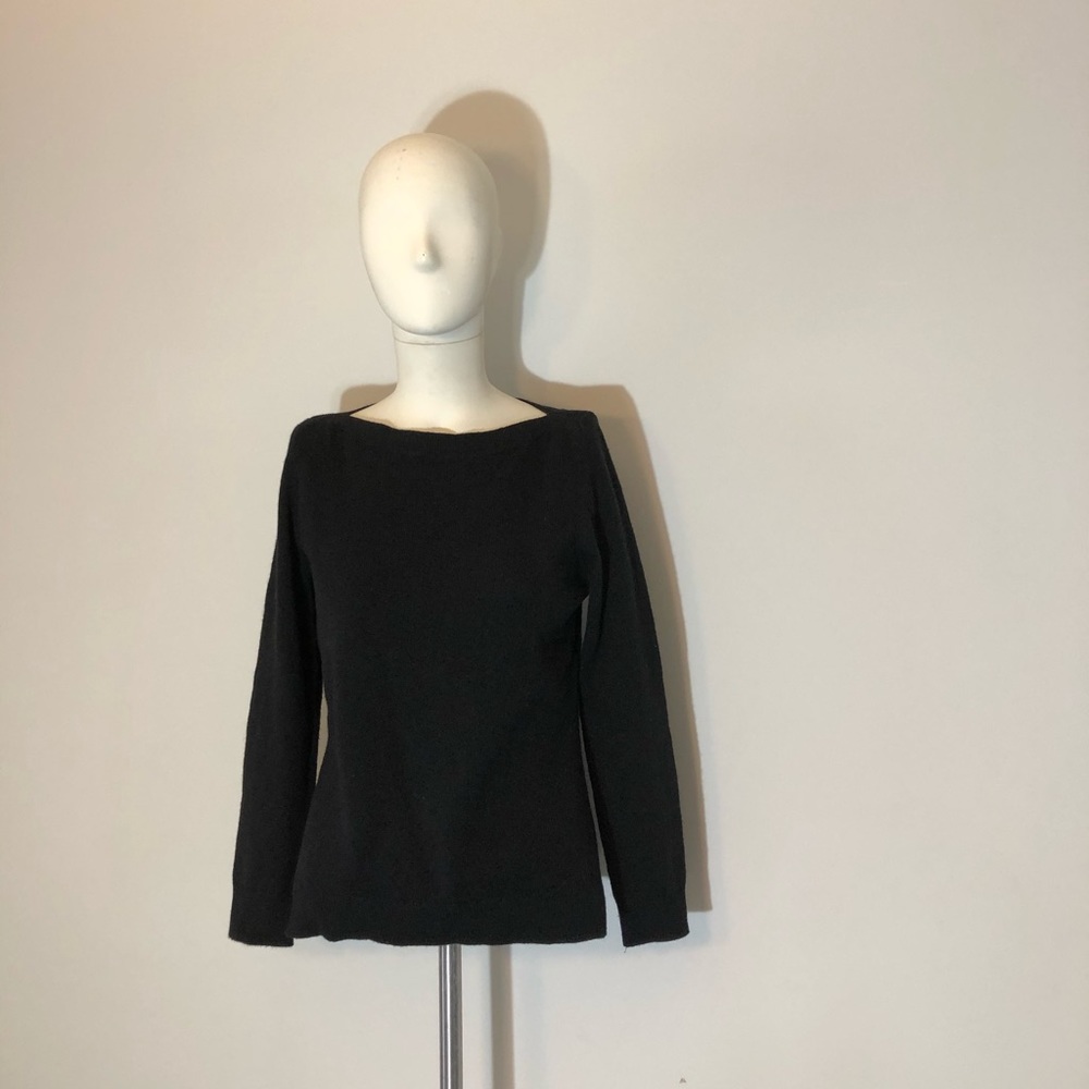 Women’s Ann Taylor Sweater 95% wool 5% cashmere XS